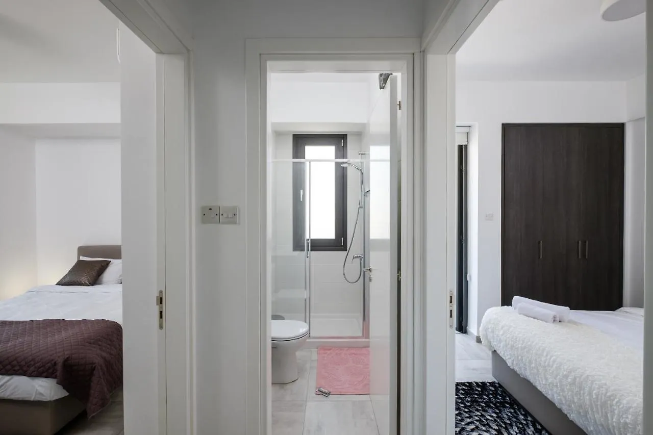 Solaar Apartments St Lazarous Larnaca